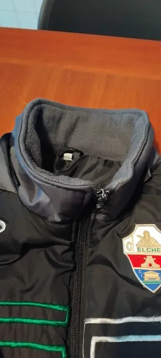 Chaquetón deportivo de niño Talla M de niño