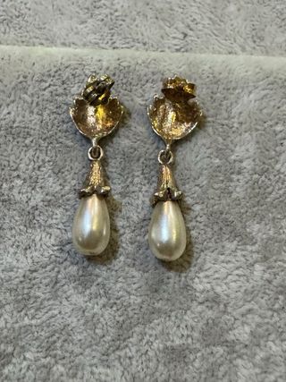 Brincos vintage prata com contraste