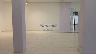 Local comercial en venta en San Pedro de Deusto-La Ribera en Bilbao