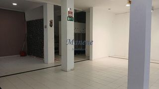 Local comercial en venta en San Pedro de Deusto-La Ribera en Bilbao