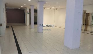 Local comercial en venta en San Pedro de Deusto-La Ribera en Bilbao