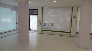 Local comercial en venta en San Pedro de Deusto-La Ribera en Bilbao