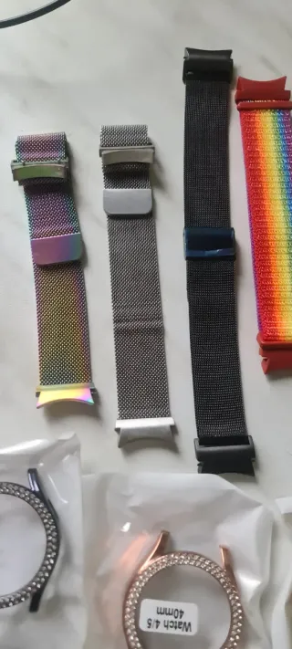 Samsung Galaxy Watch 5 con cinturino gioiello