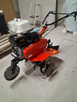 Motoazada para huerto