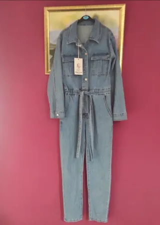 Mono vaquero precioso nuevo