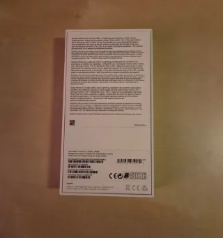 iPhone 12 128GB Verde + funda rosa