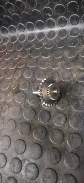 Eje centrífugo valvula Suzuki RM 125 90