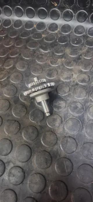 Eje centrífugo valvula Suzuki RM 125 90