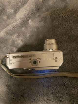 Cámara Digital Nikon Coolpix 3700