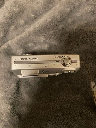 Cámara Digital Nikon Coolpix 3700
