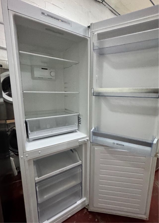FRIGORÍFICO COMBI NO FROST BALAY EN BLANCO