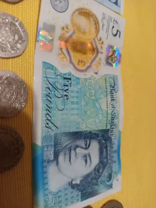 Lote Billetes y Monedas Reino Unido