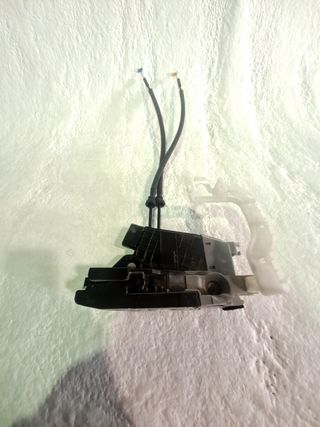 CERRADURA PUERTA DELANTERA IZQUIERDA HYUNDAI TUCSON