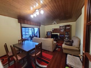 PONTEAREAS. 190.000. PISO 3 DORMITORIOS. IMPECABLE