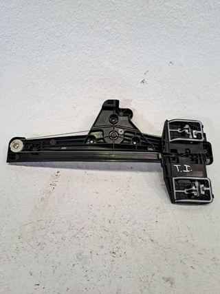 ELEVALUNAS TRASERO IZQUIERDO PEUGEOT 208 (P2) (2)