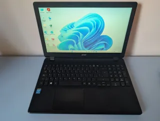 Acer ES1 Ordenador Portátil i5