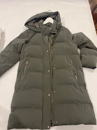 Abrigo largo acolchado Zara mujer