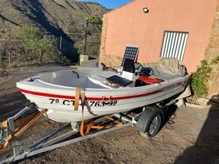 Barca Pioneer Maxi 3,70 con remolque