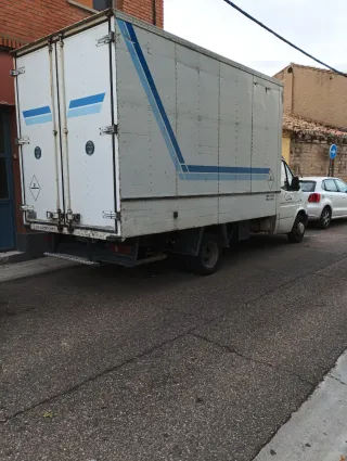 Camión Ford Transit 100 turbo