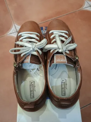 Zapatos Pikolinos Marrones