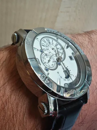 Reloj Andre Belfort Automático