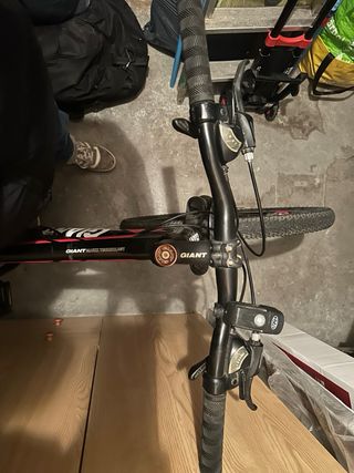 Bicicleta Giant ATX 27.5 2