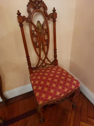 Dos Sillas Estilo Imperio Madera y Tela