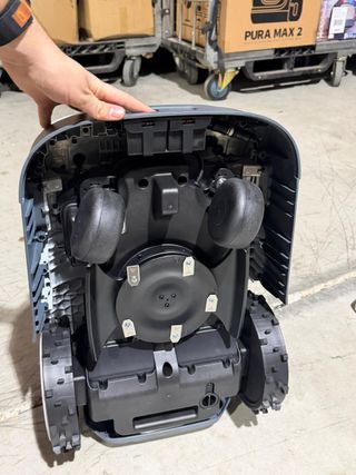 Robot cortacésped Profesional ANTHBOT Genie 600