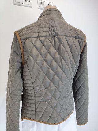 Cazadora acolchada Zara verde caqui mujer