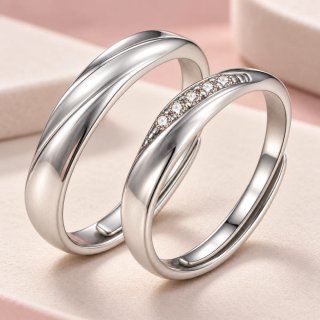 Alianzas de compromiso en plata 925 entrelazado.