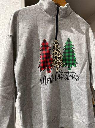 Sudadera navideña con cremallera nueva