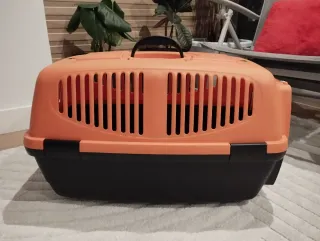 Transportín para mascotas naranja y negro