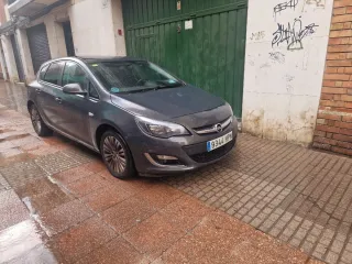 Opel Astra 2013