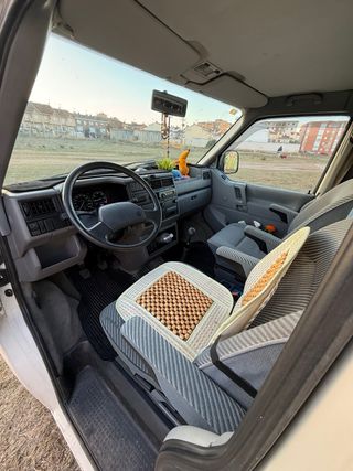 Volkswagen Caravelle 1992