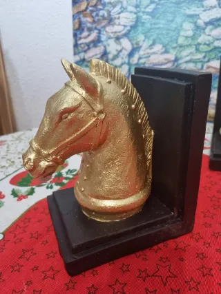 Sujetalibros Caballo Dorado (2 unidades)