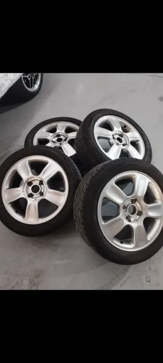 Llantas Seat 4 unidades