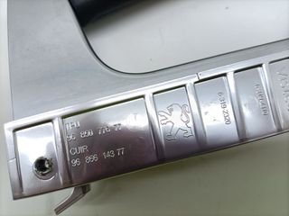 MOLDURA PEUGEOT 3008 (15)