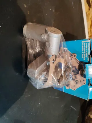 Bomba de Agua Ford Fiesta Escort MkI