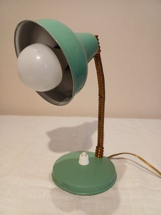 Lampada da tavolo vintage verde