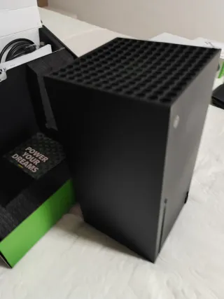 Xbox Series X Consola + Mando + Auriculares