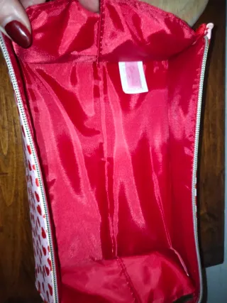 Astuccio nuovo fantasia cuoricini