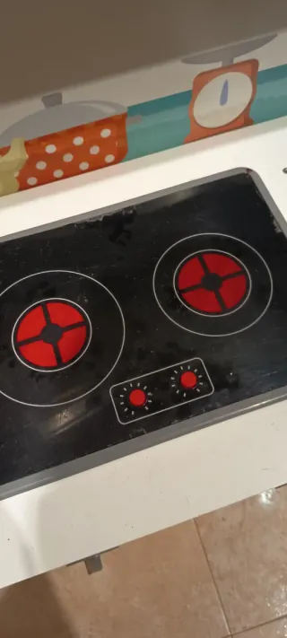 Cocinita de madera para jugar