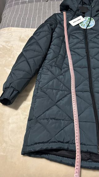 Abrigo acolchado Bimba y Lola negro