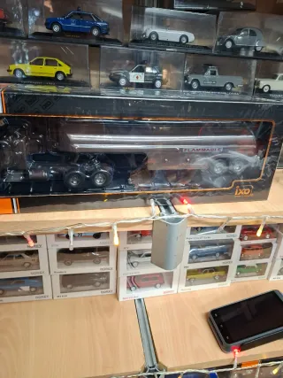 Camión Cisterna Peterbilt 1955 1:43 IXO