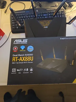 Router ASUS RT-AX88U Dual Band Ax6000 como nuevo