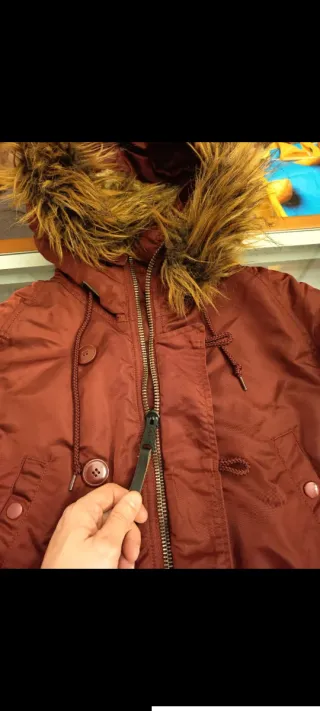 Chaqueta Parka Roja Alpha Industries