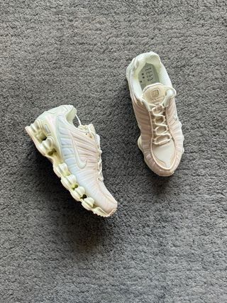 Nike Shox TL Pearl White / Talla 38.5