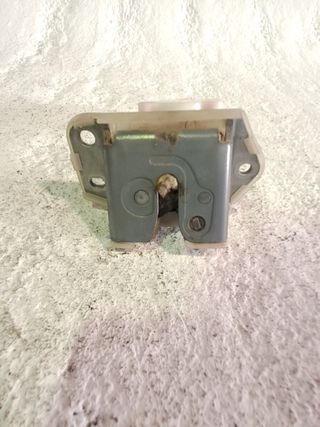 CERRADURA MALETERO / PORTON SUZUKI SX4