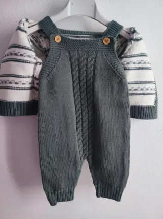 Completino neonato salopette + maglioncino
