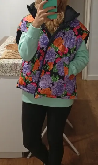 Chaleco acolchado reversible oversize